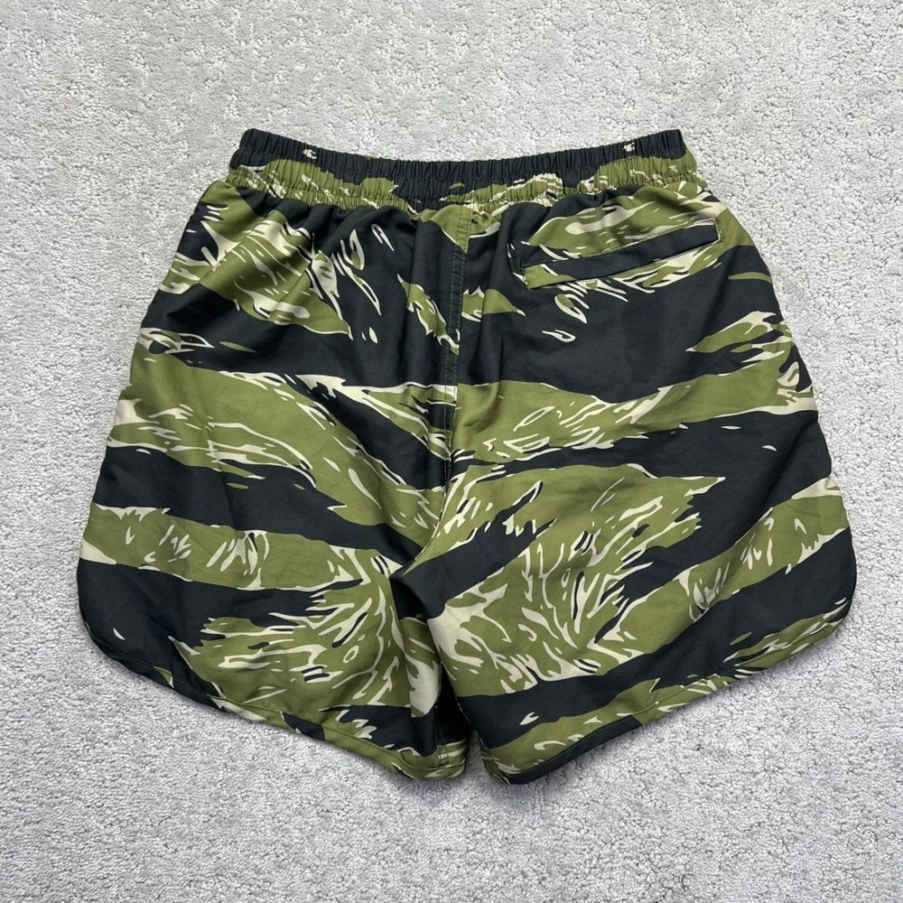 Zero Foxtrot Shorts Mens M Green Black Tiger Stripe Camo Training Athletic Skull